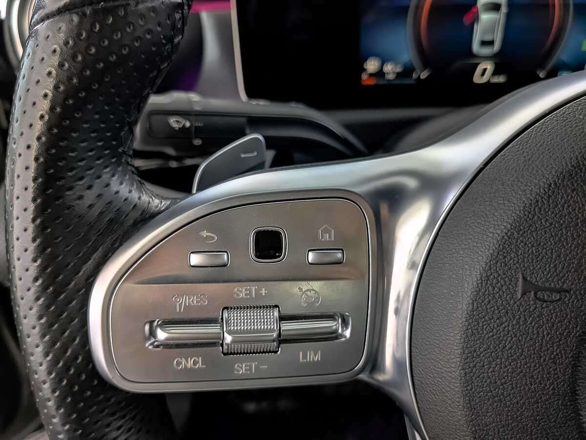 Б/У Мерседес-Бенц А-Класс 2019 года. Фото: #27