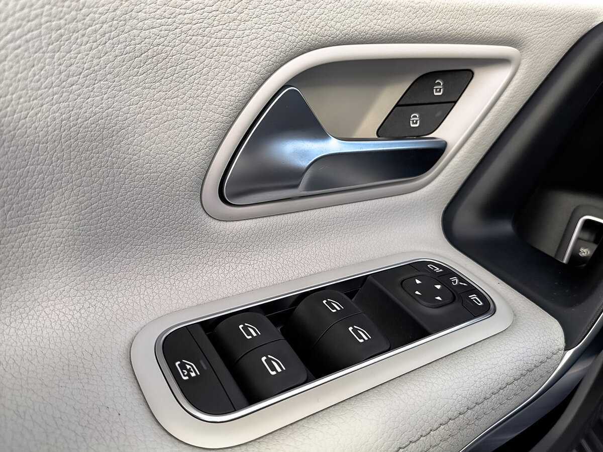 Б/У Мерседес-Бенц А-Класс 2019 года. Фото: #28