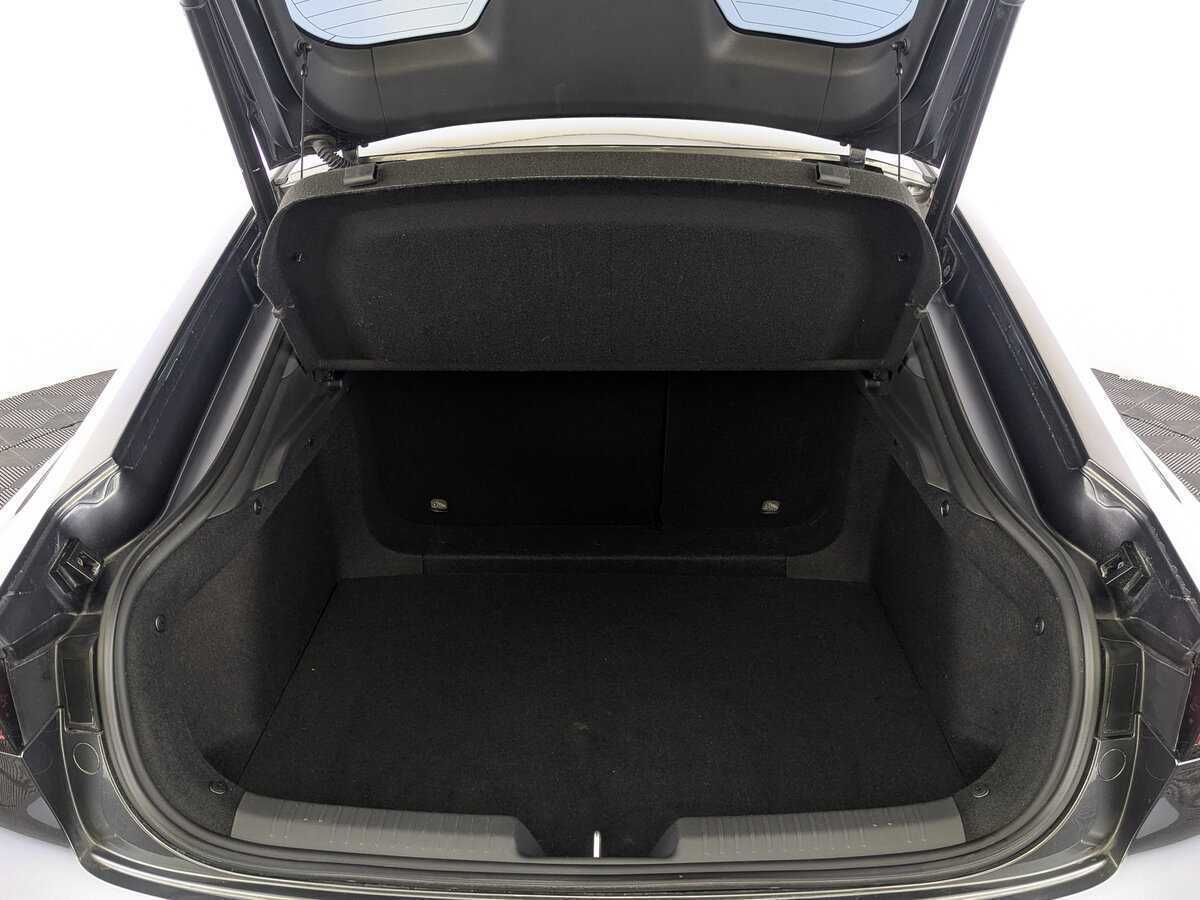 Б/У Чанган УНИ-В 2022 года. Фото: #9