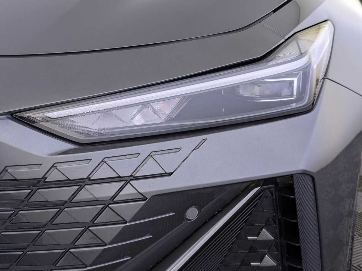 Б/У Чанган УНИ-В 2022 года. Фото: #10