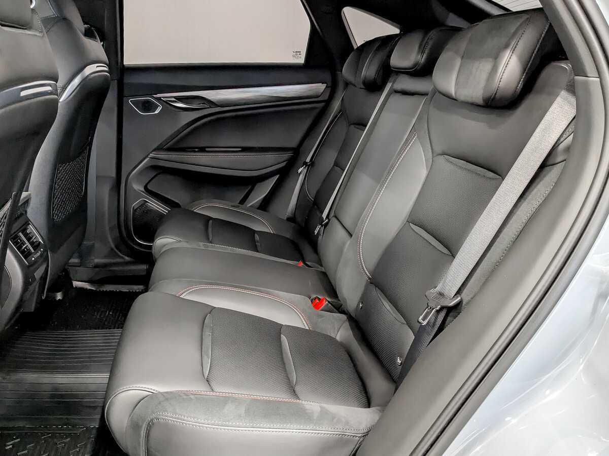 Б/У Джили Тугелла 2023 года. Фото: #11