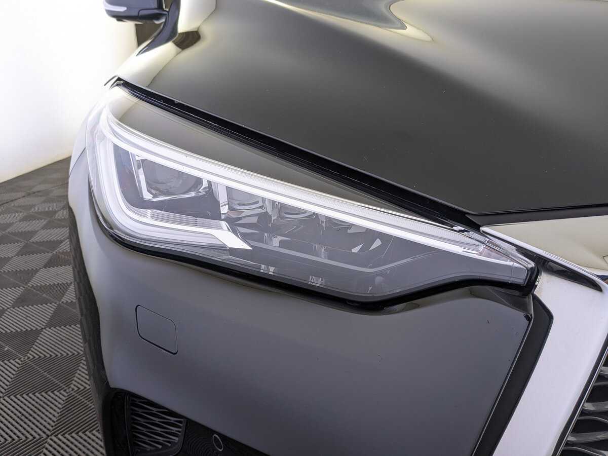 Б/У Инфинити К-Икс50 2021 года. Фото: #10