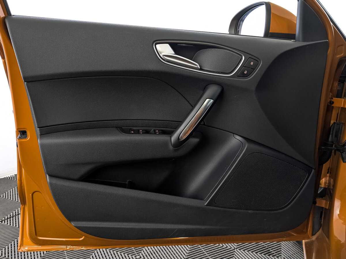 Б/У Ауди А1 2012 года. Фото: #18