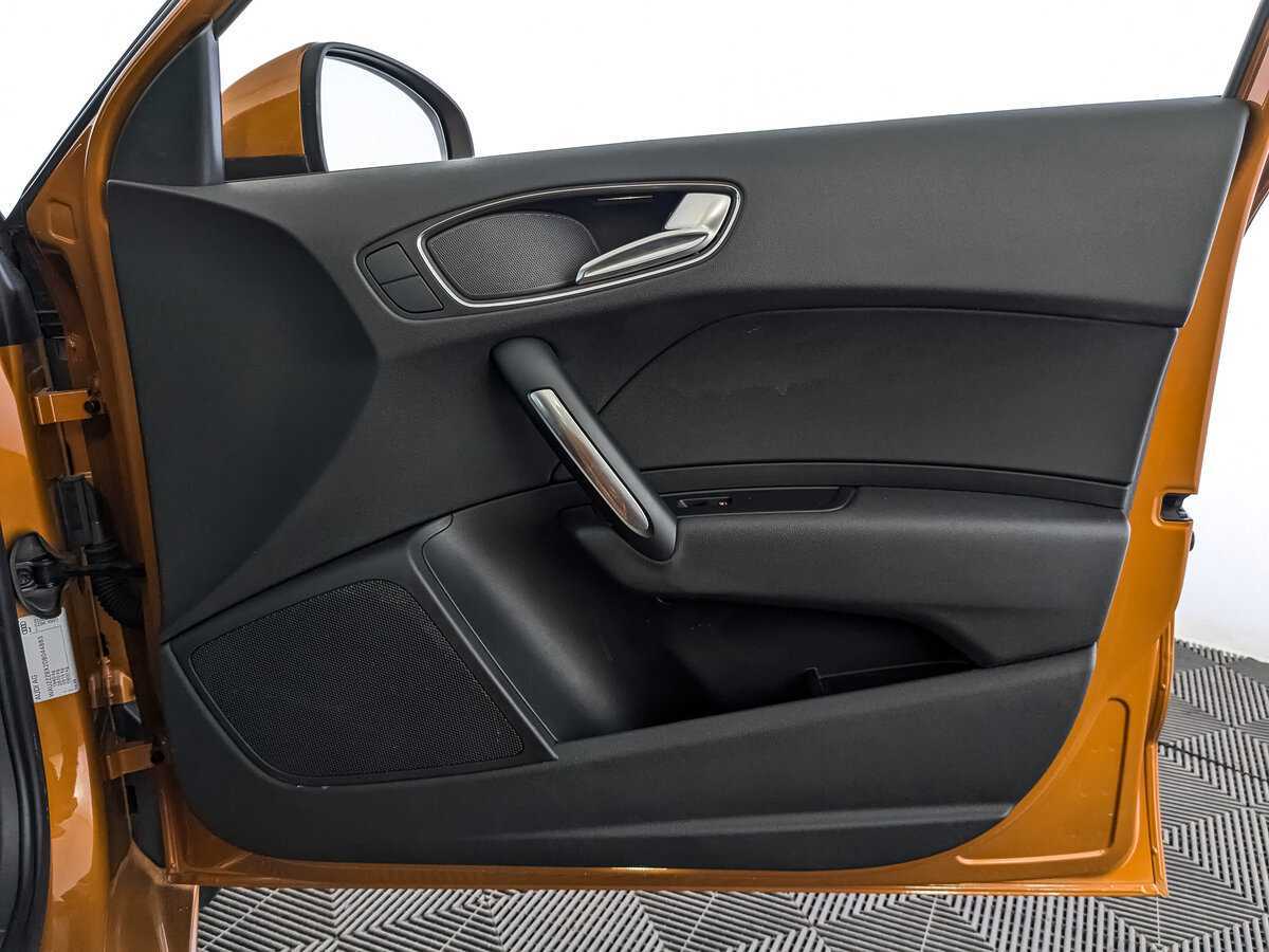 Б/У Ауди А1 2012 года. Фото: #24