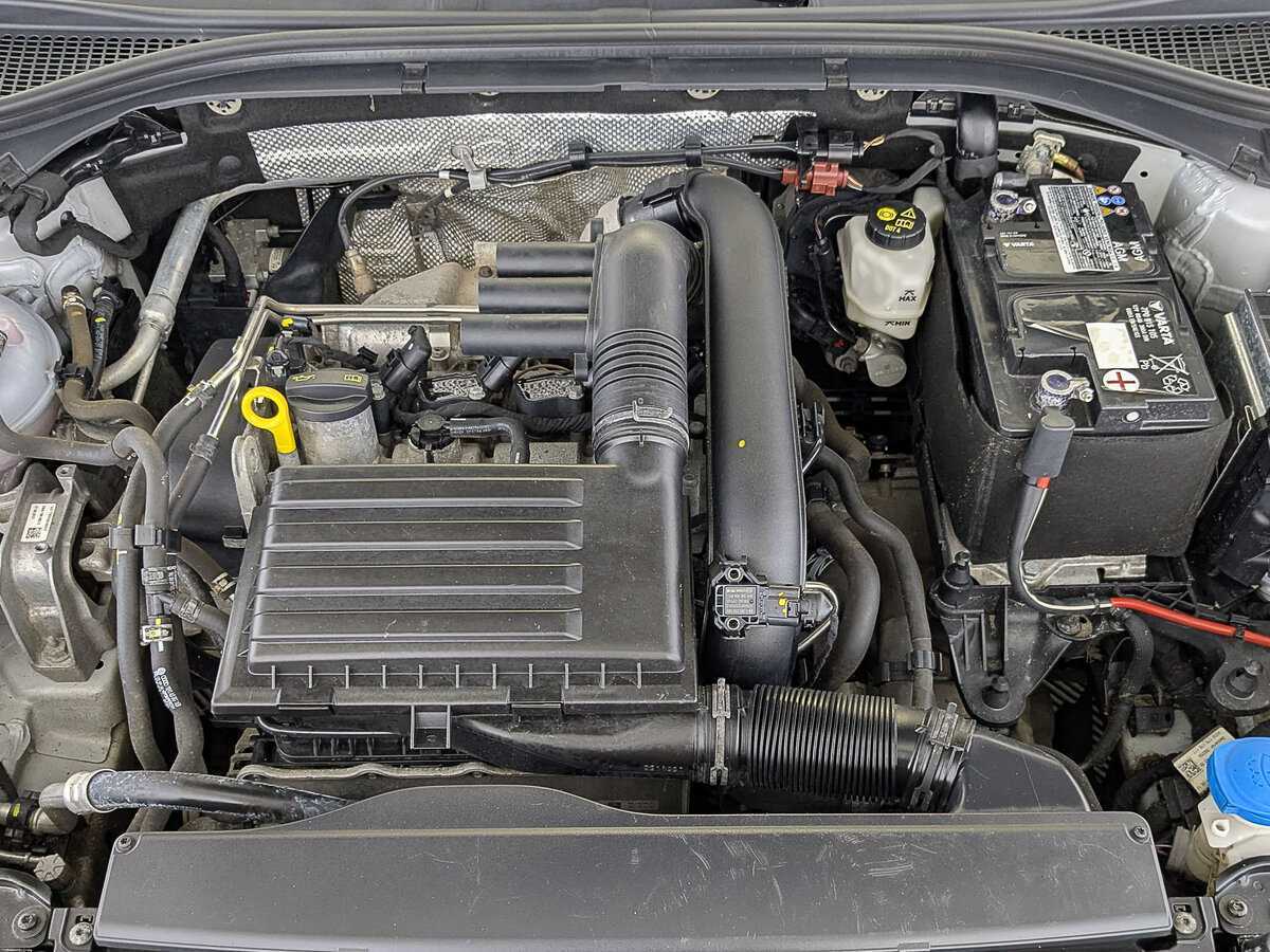 Б/У Шкода Суперб 2021 года. Фото: #8