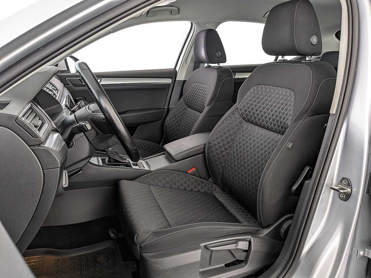 Б/У Шкода Суперб 2021 года. Фото: #18