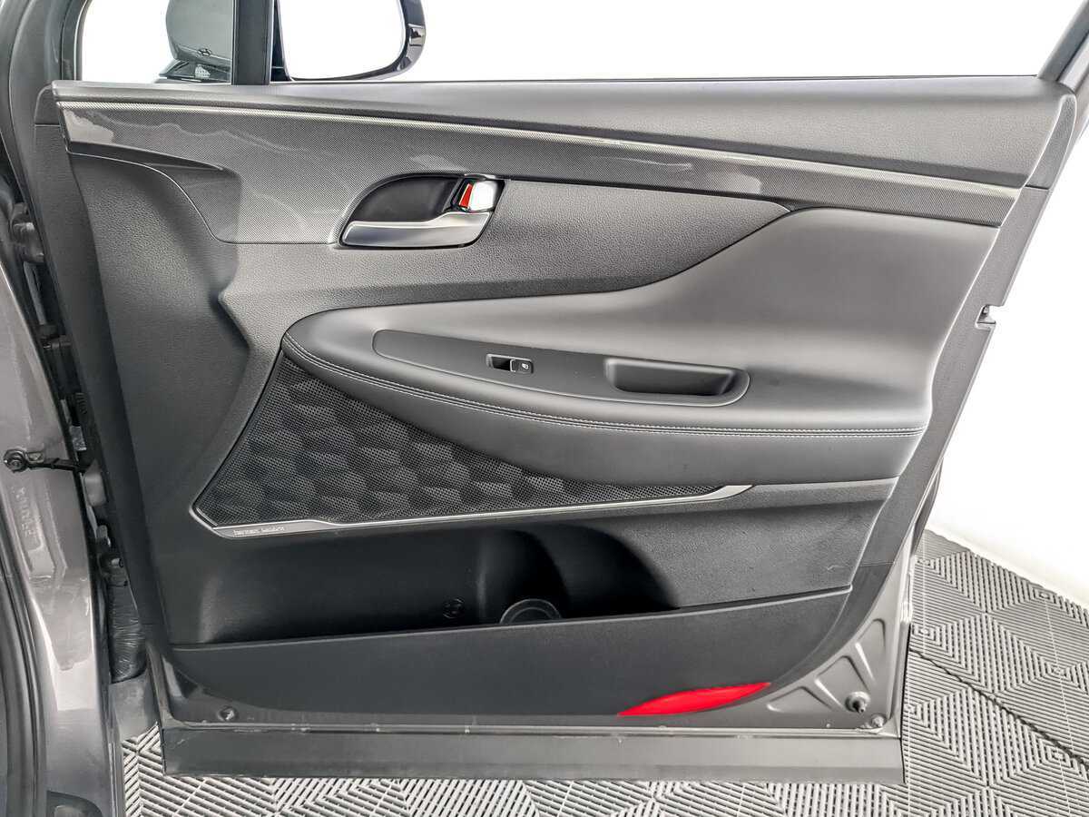 Б/У Хендай Санта Фе 2021 года. Фото: #25