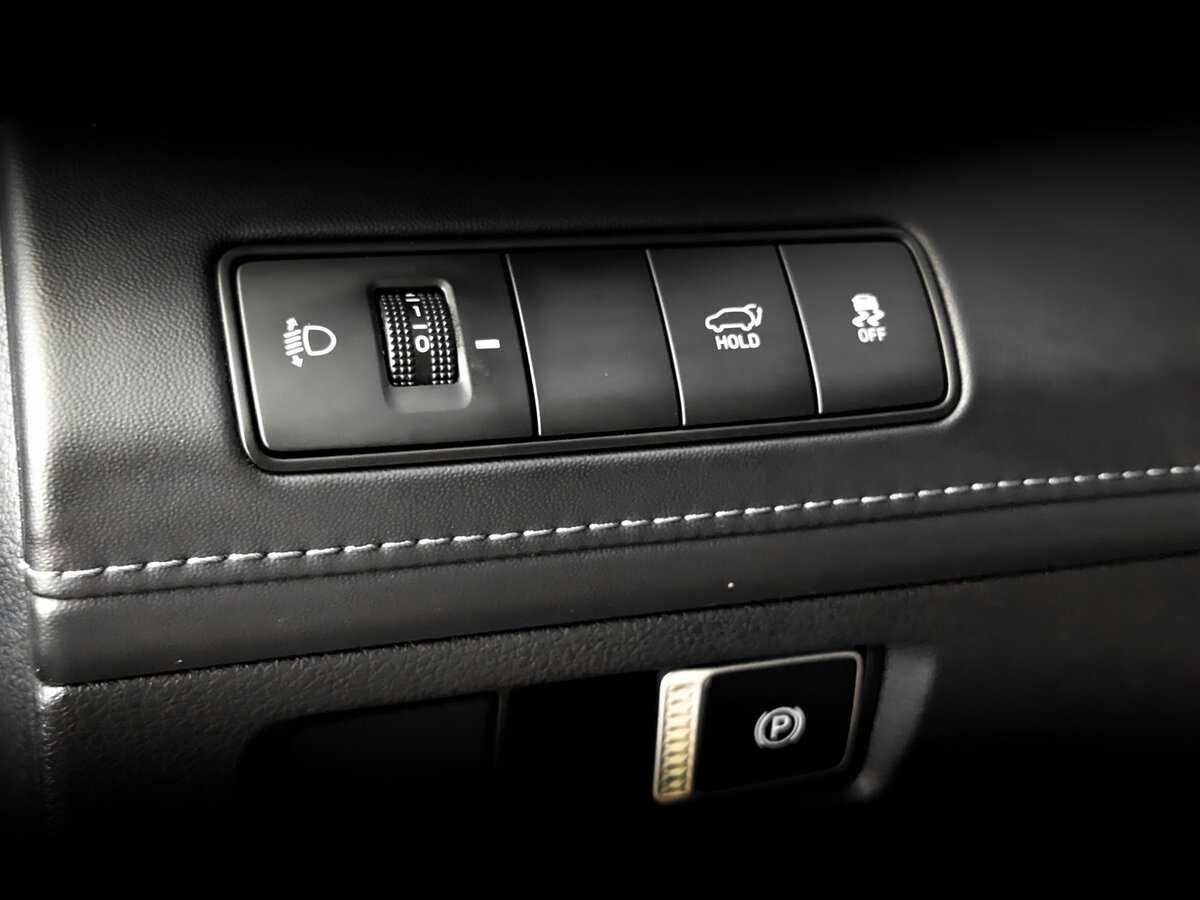 Б/У Хендай Санта Фе 2021 года. Фото: #26