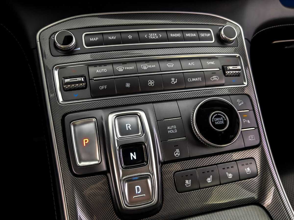 Б/У Хендай Санта Фе 2021 года. Фото: #27