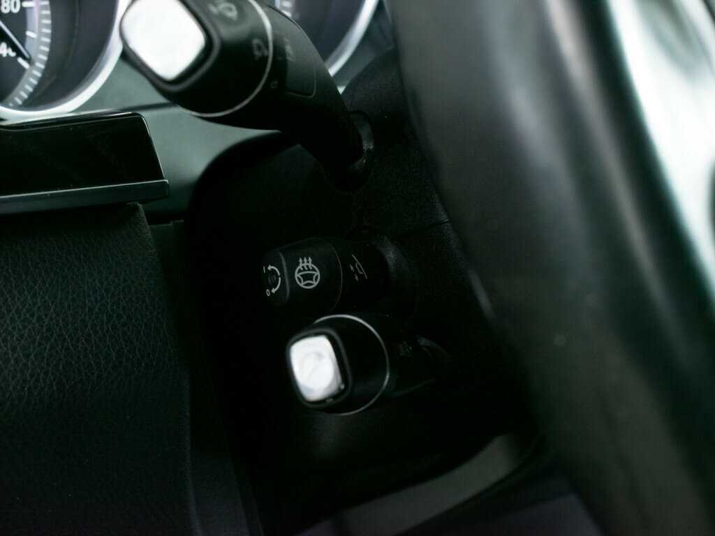 Б/У Мерседес-Бенц Е-Класс 2014 года. Фото: #15