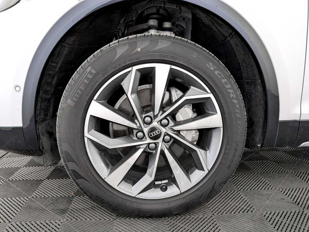 Б/У Ауди К5 2022 года. Фото: #21