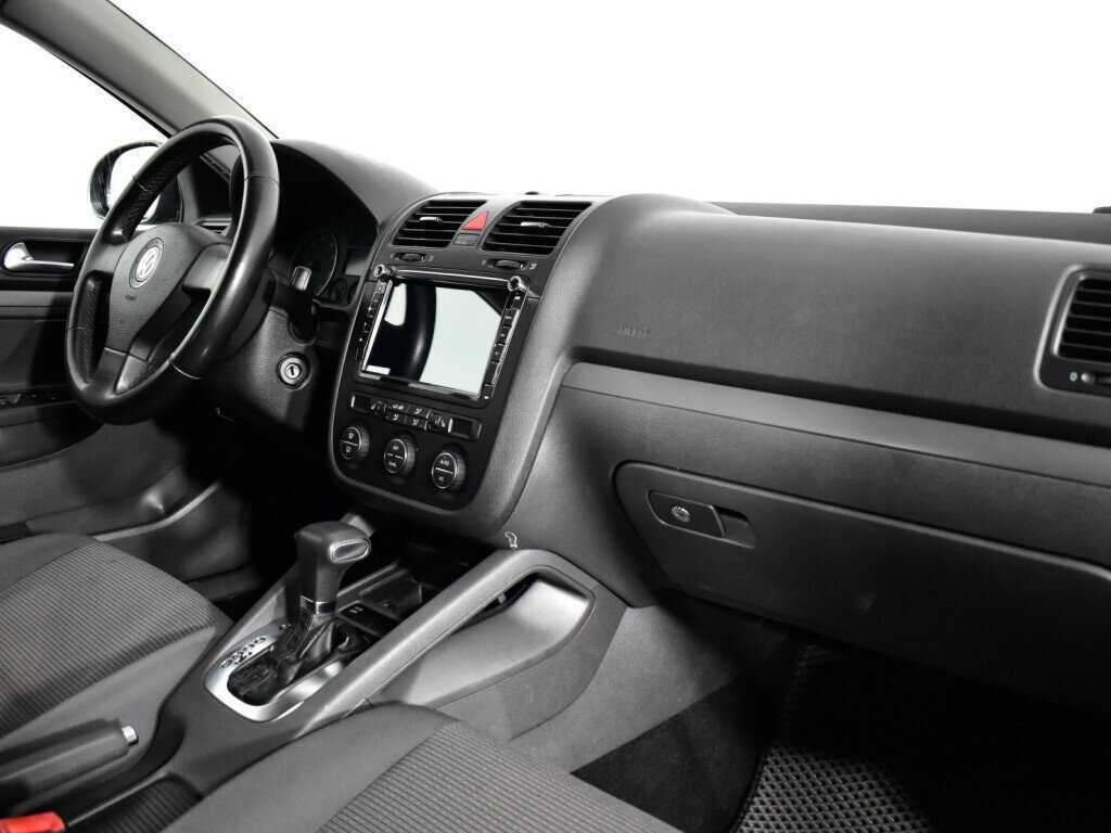 Б/У Фольксваген Джетта 2009 года. Фото: #8