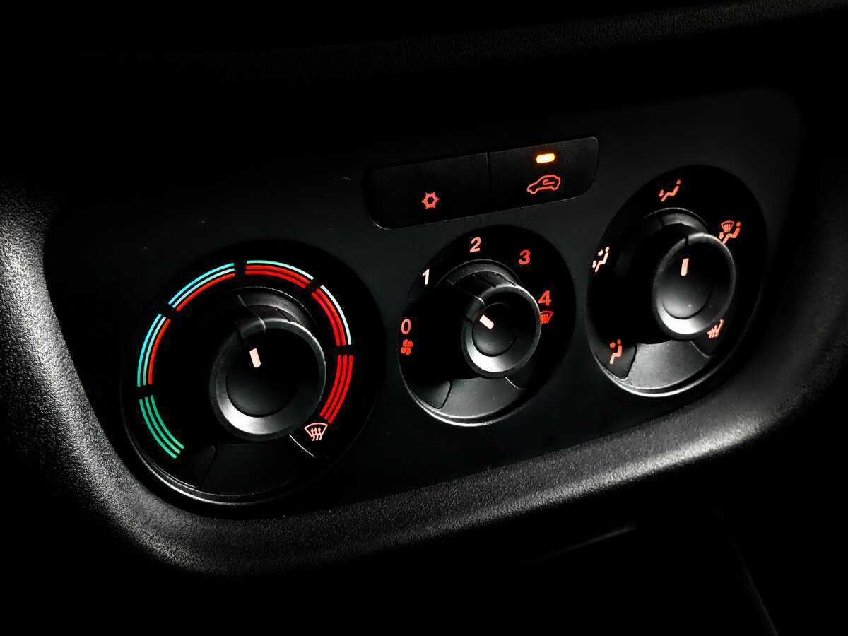 Б/У Фиат Добло 2019 года. Фото: #23