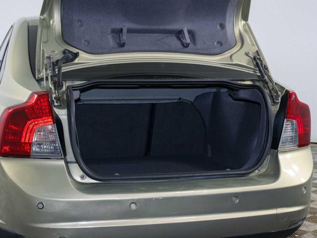 Б/У Вольво С40 2007 года. Фото: #6