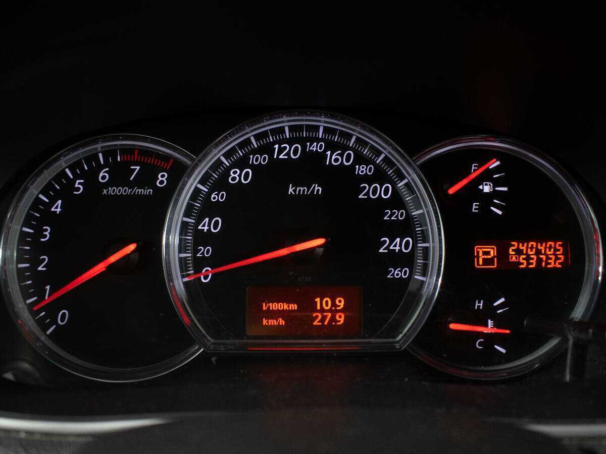 Б/У Ниссан Теана 2010 года. Фото: #8