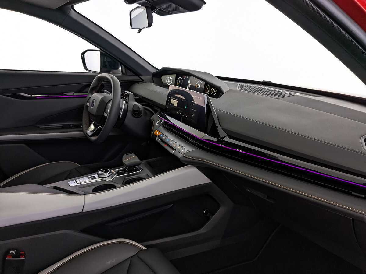 Б/У Чанган УНИ-В 2024 года. Фото: #12