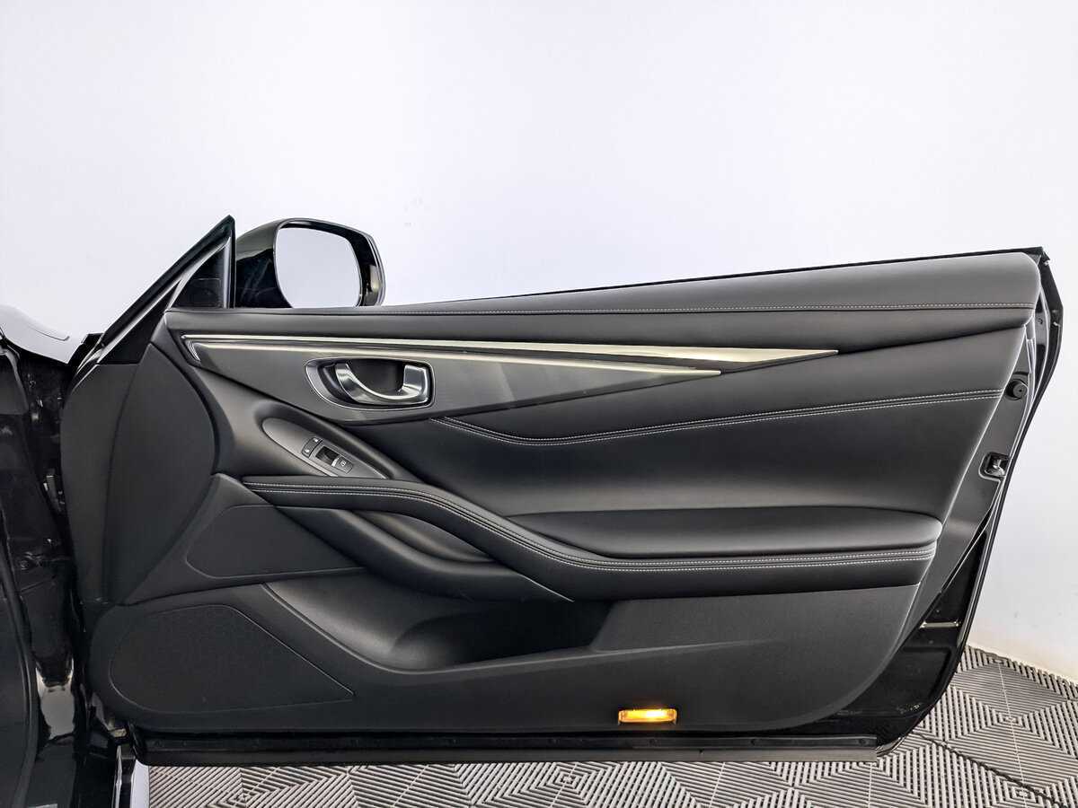 Б/У Инфинити К60 2020 года. Фото: #22