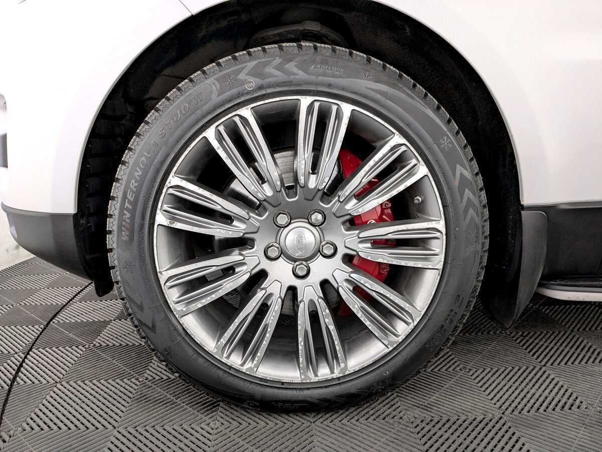 Б/У Лэнд Ровер Рэнж Ровер Спорт 2014 года. Фото: #17