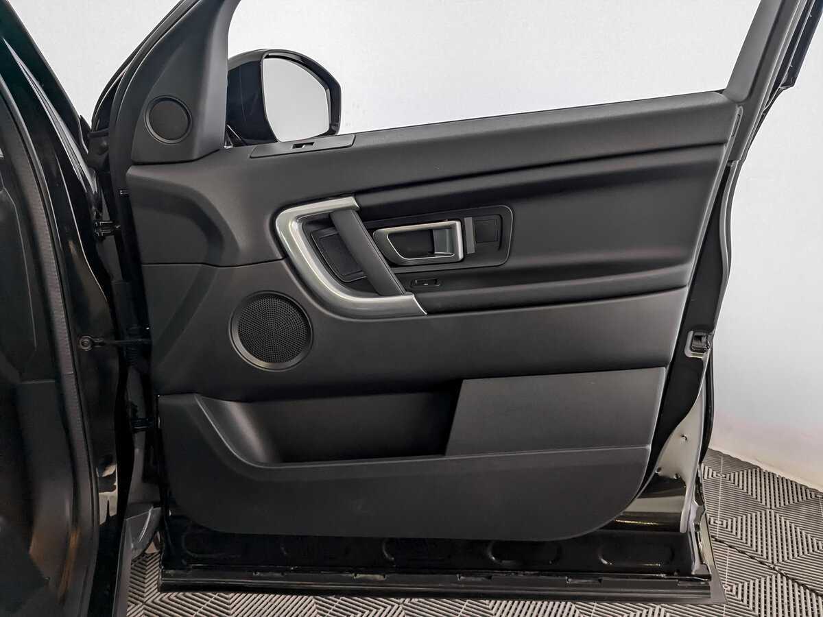 Б/У Лэнд Ровер Дискавери Спорт 2019 года. Фото: #22