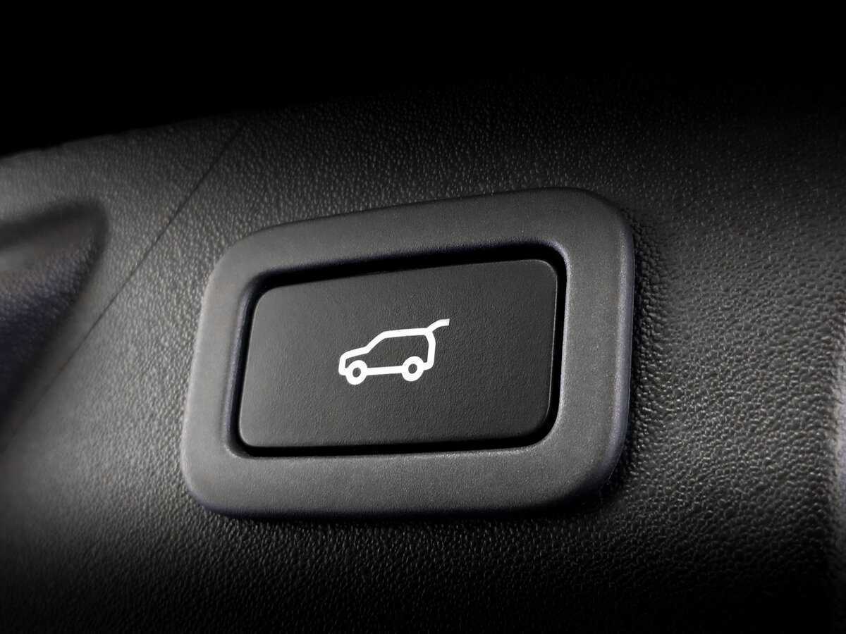 Б/У Лэнд Ровер Дискавери Спорт 2019 года. Фото: #23