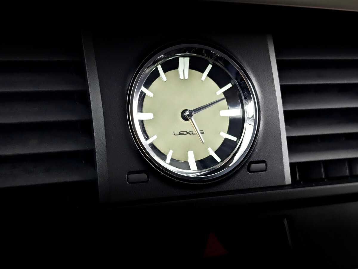 Б/У Лексус Р-Икс 2019 года. Фото: #28