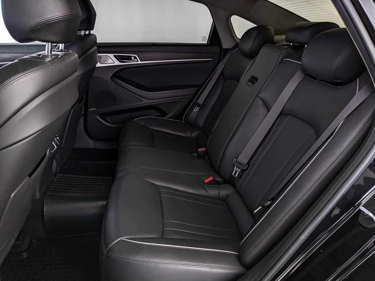 Б/У Генезис Г80 2019 года. Фото: #17