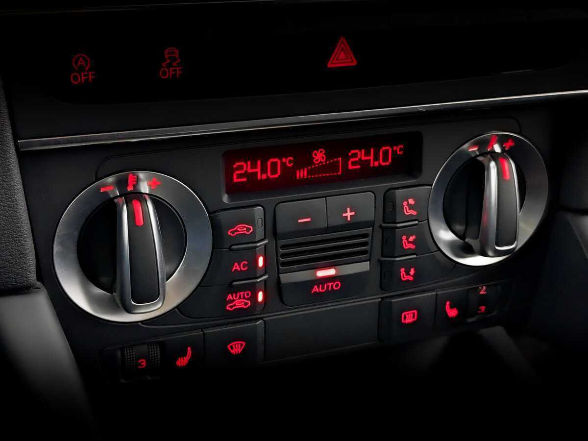 Б/У Ауди А3 2011 года. Фото: #24