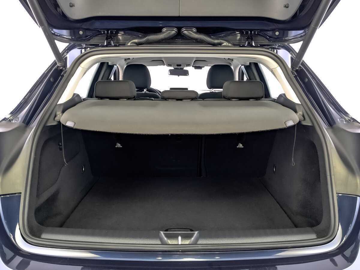 Б/У Мерседес-Бенц ГЛА 2018 года. Фото: #9