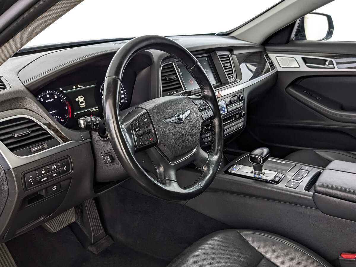 Б/У Генезис Г80 2019 года. Фото: #14