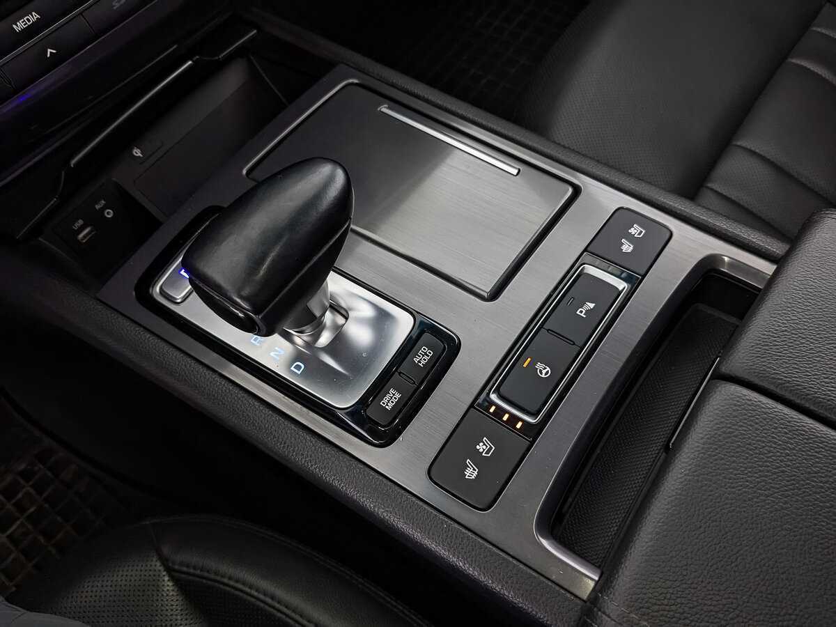 Б/У Генезис Г80 2019 года. Фото: #26