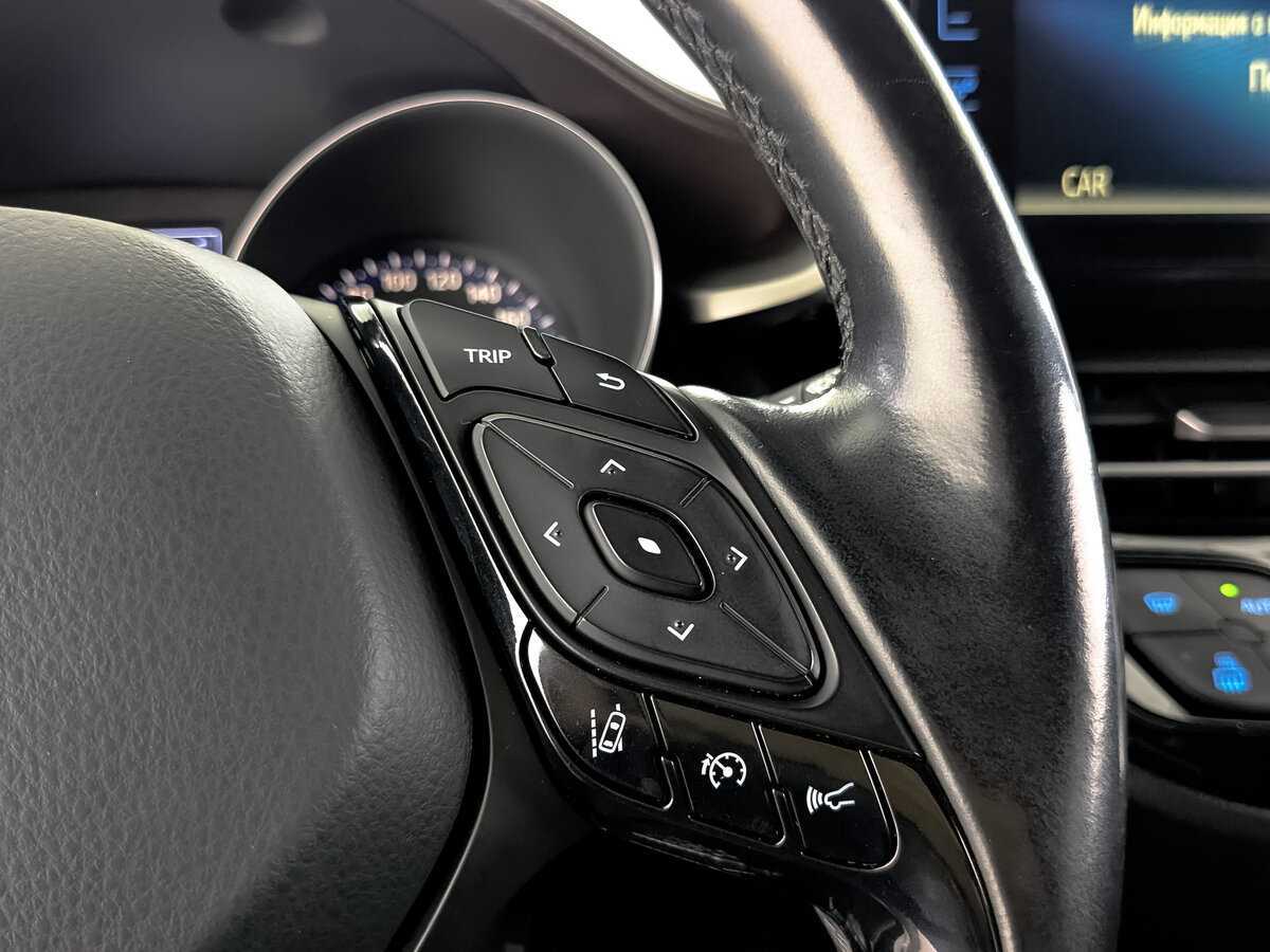 Б/У Тойота Ц-ШР 2017 года. Фото: #26