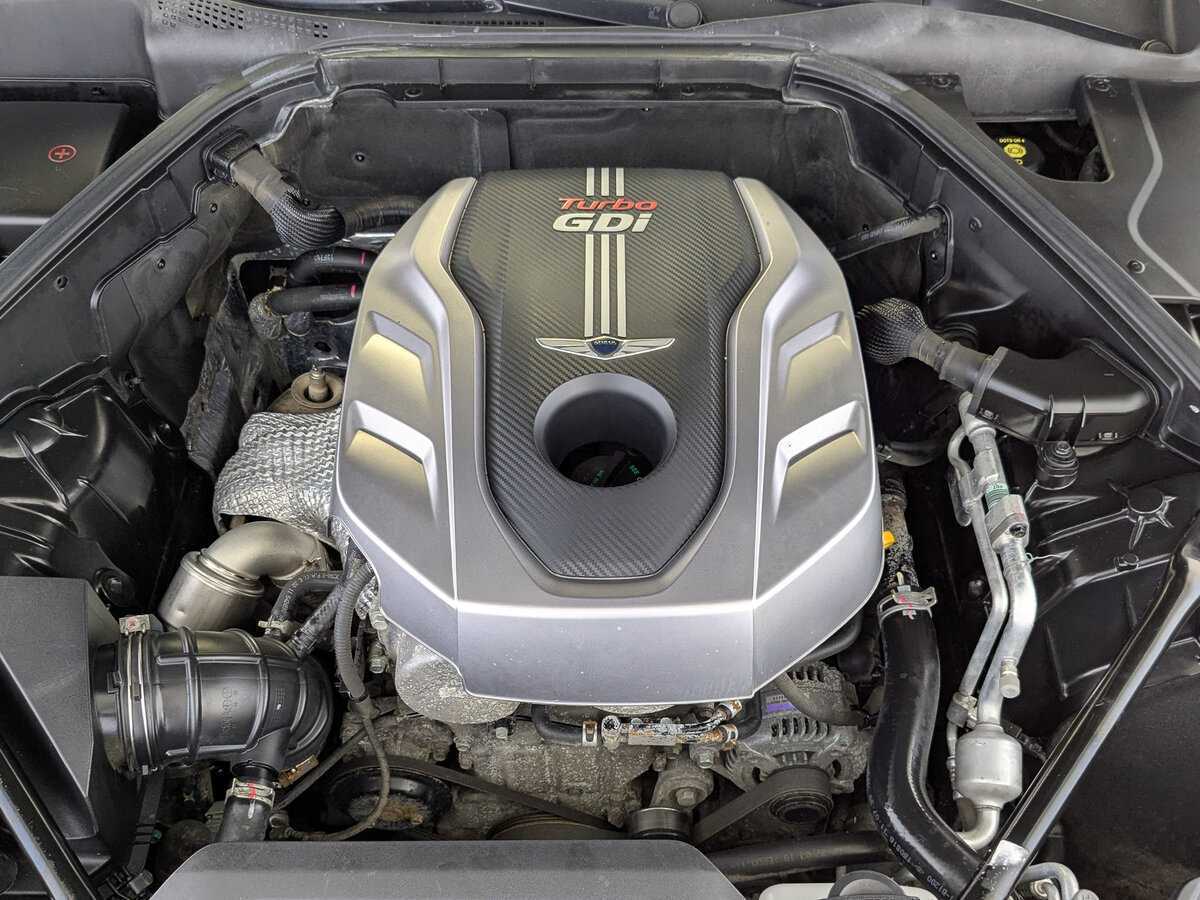 Б/У Генезис Г80 2019 года. Фото: #8