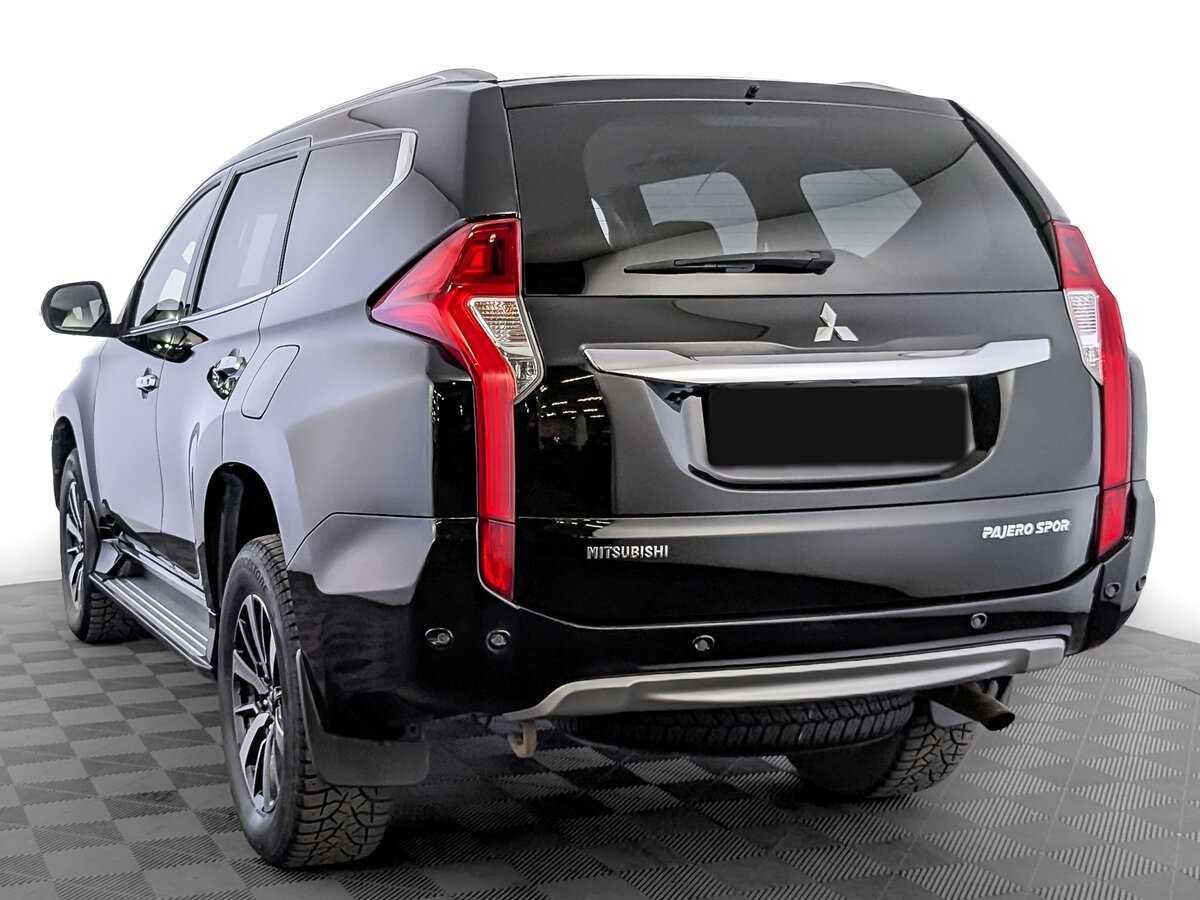 Б/У Митсубиши Паджеро Спорт 2020 года. Фото: #6