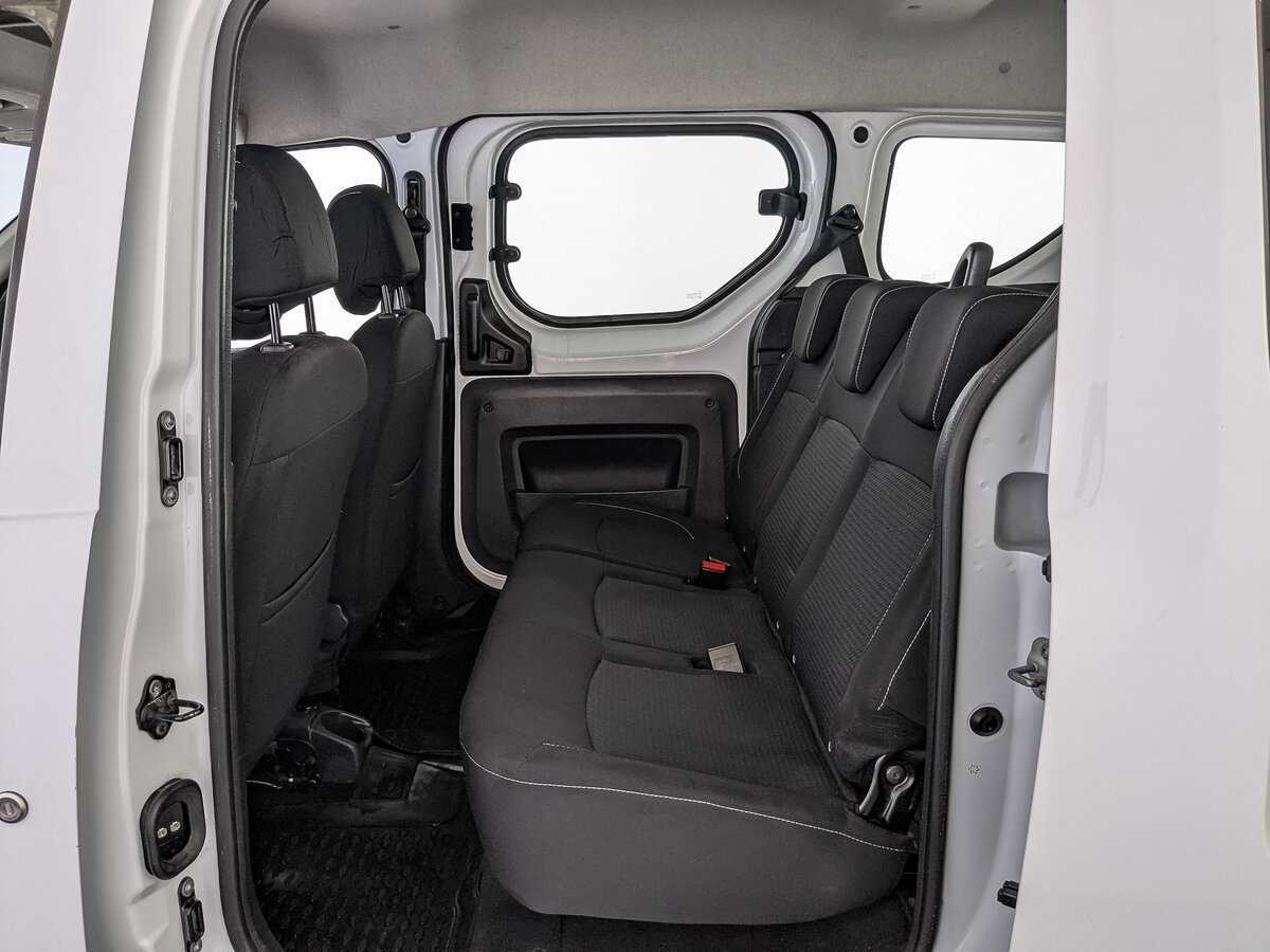 Б/У Рено Доккер 2019 года. Фото: #17