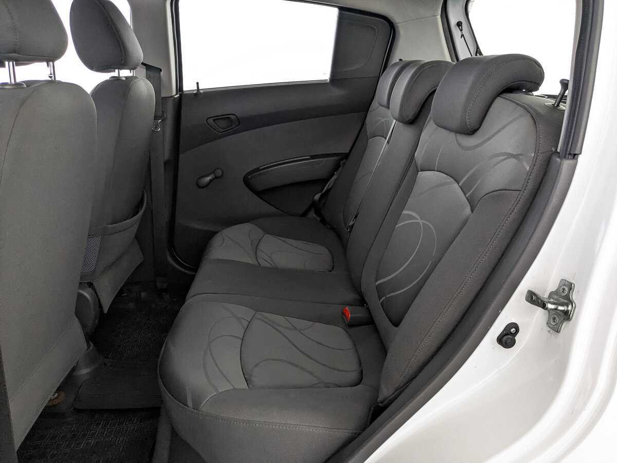 Б/У Шевроле Спарк 2011 года. Фото: #17