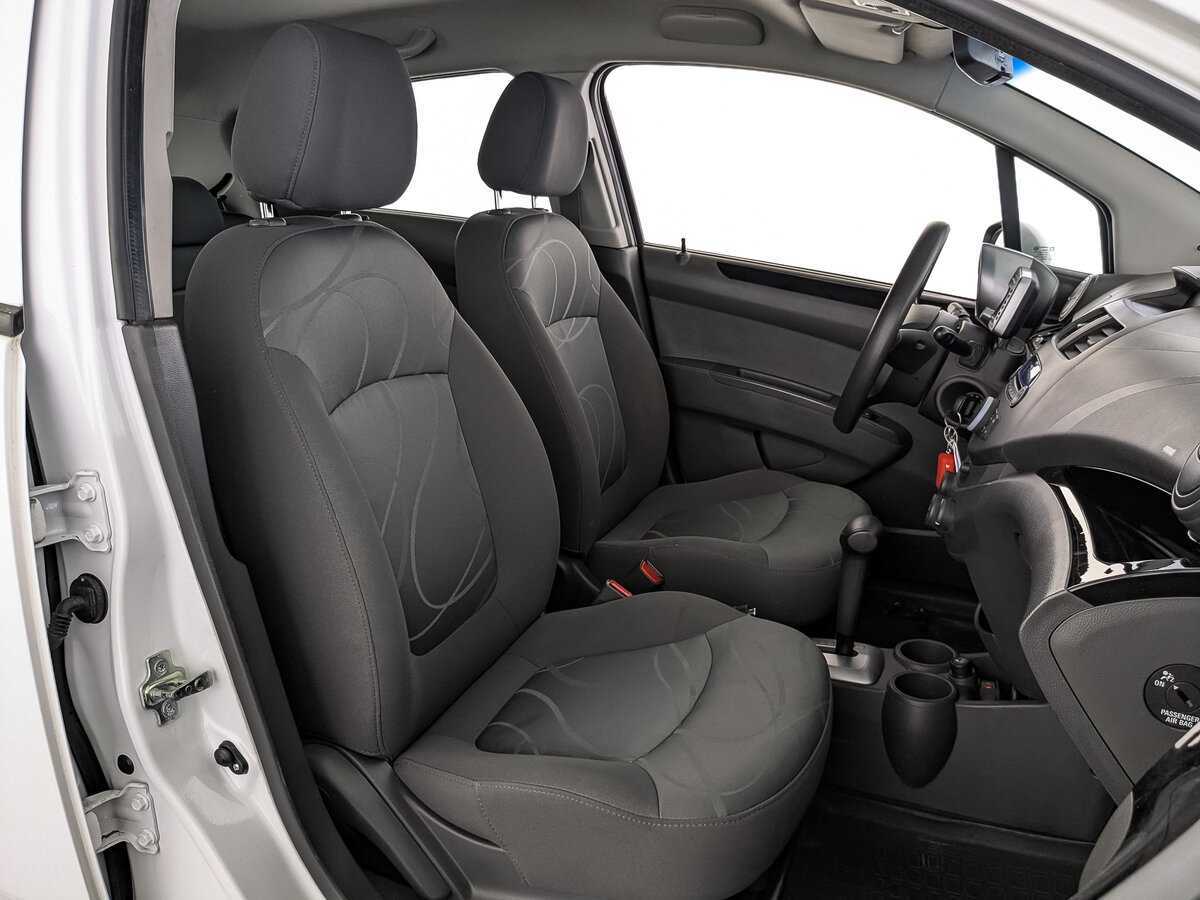 Б/У Шевроле Спарк 2011 года. Фото: #22