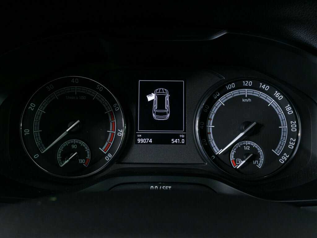 Б/У Шкода Кодиак 2019 года. Фото: #10