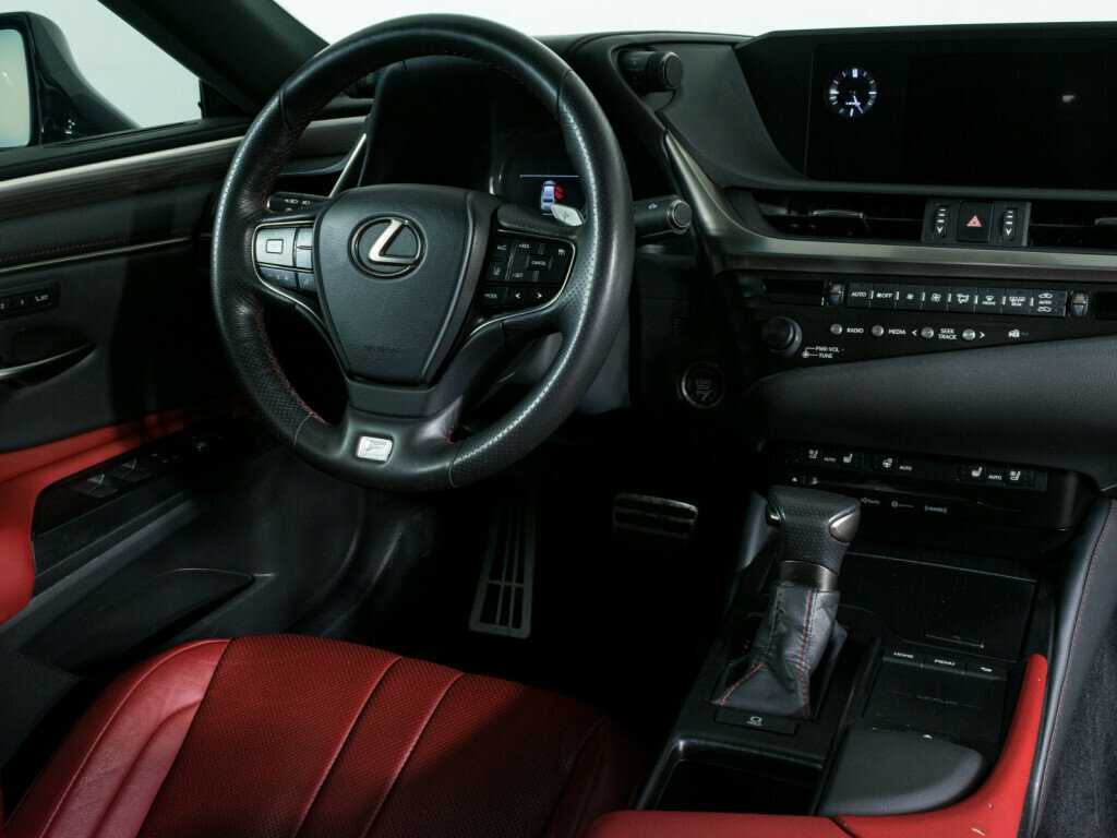 Б/У Лексус ЕС 2020 года. Фото: #11