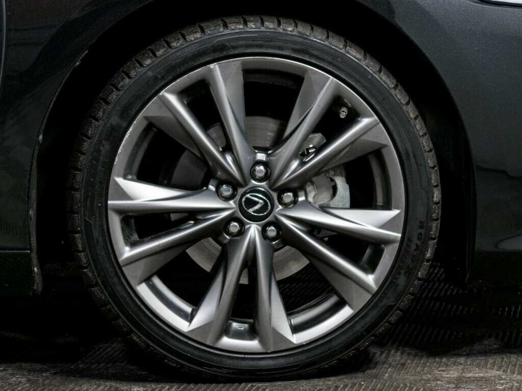 Б/У Лексус ЕС 2020 года. Фото: #25