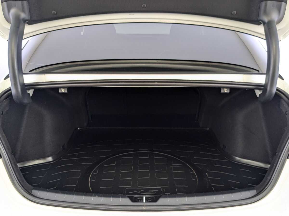 Б/У Киа К5 2021 года. Фото: #9