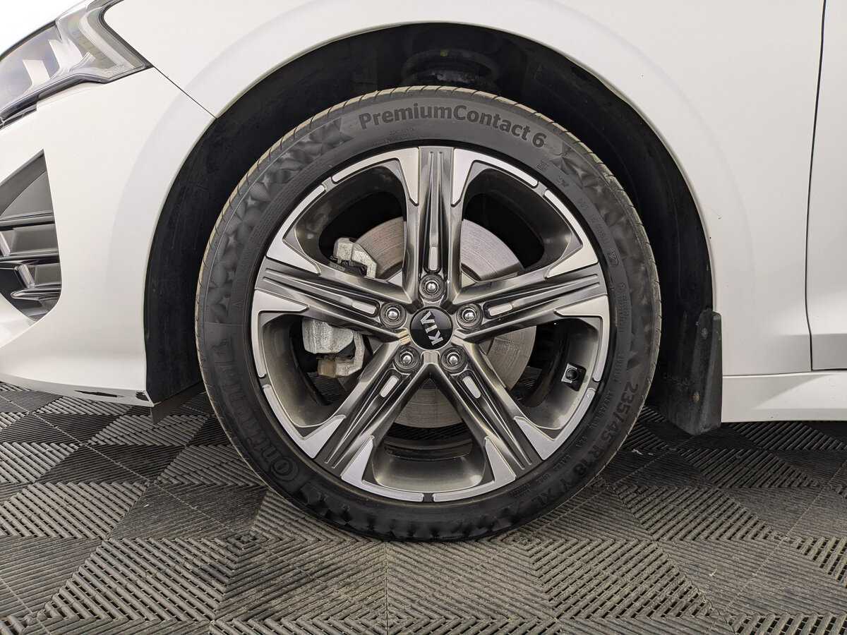 Б/У Киа К5 2021 года. Фото: #11