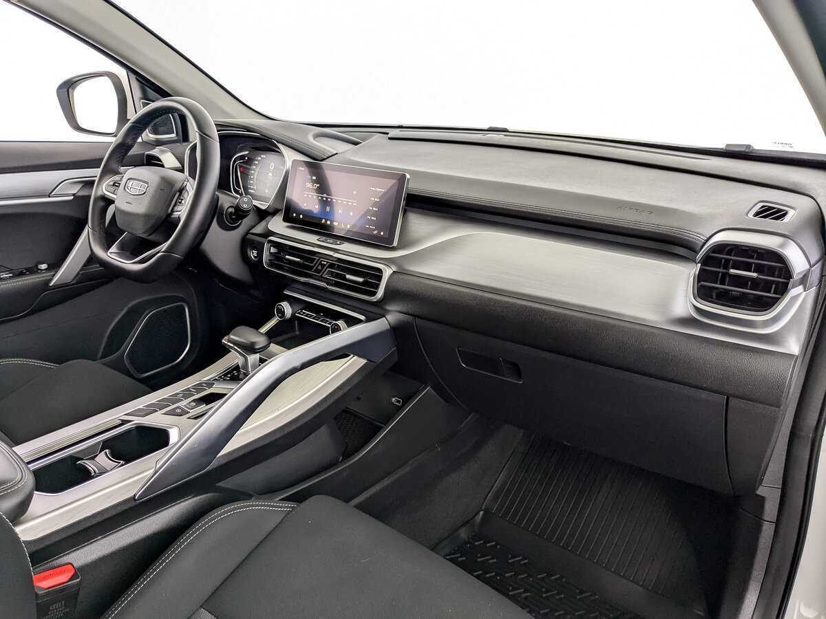 Б/У Джили Кулрэй 2023 года. Фото: #10