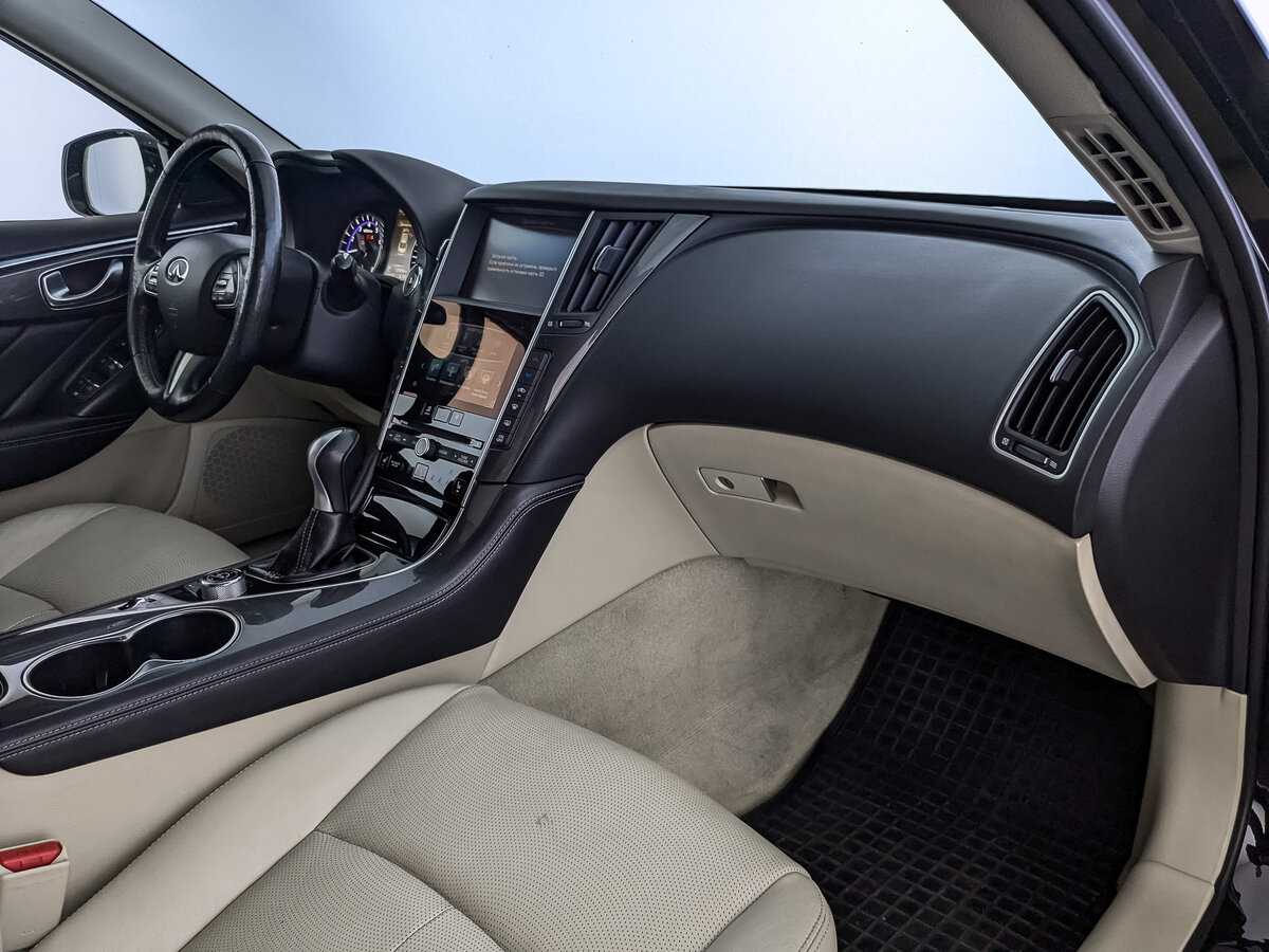 Б/У Инфинити К50 2016 года. Фото: #12