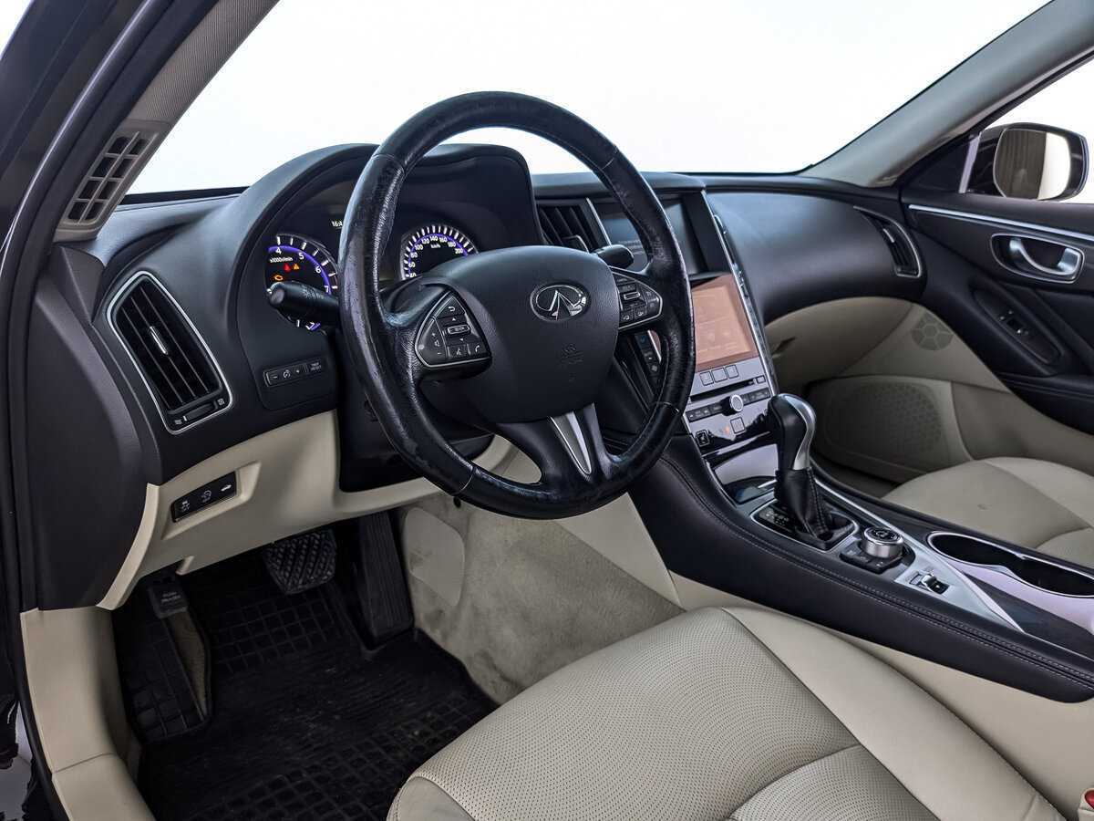 Б/У Инфинити К50 2016 года. Фото: #14