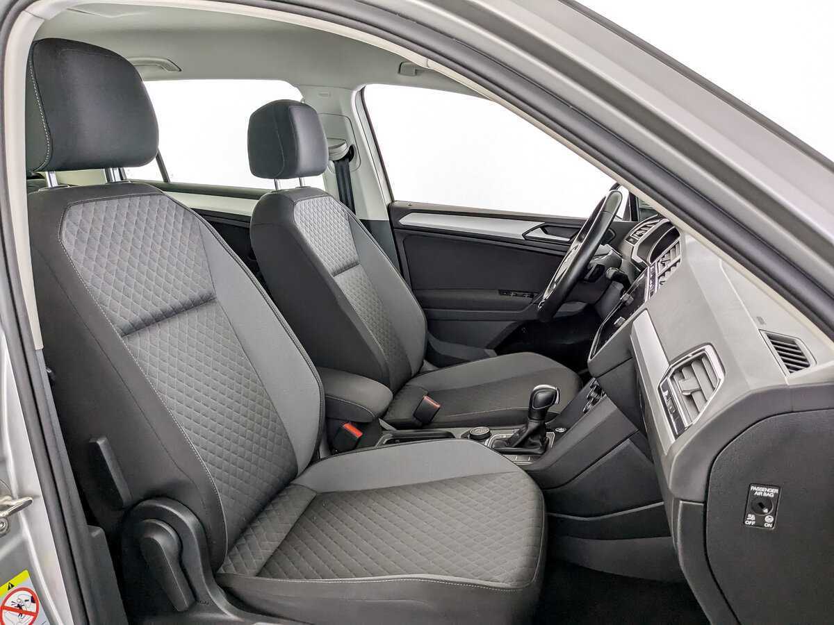 Б/У Фольксваген Тигуан 2019 года. Фото: #22