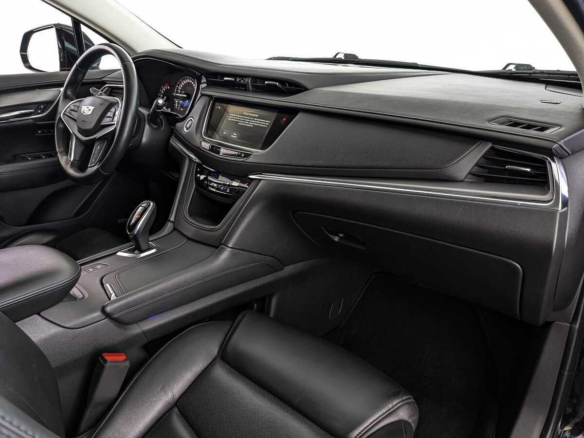 Б/У Кадиллак ИксТ5 2016 года. Фото: #12