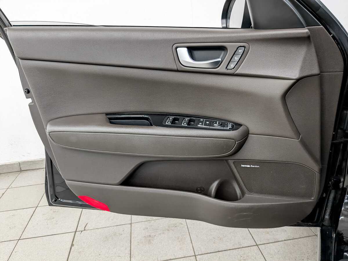 Б/У Киа Оптима 2019 года. Фото: #18