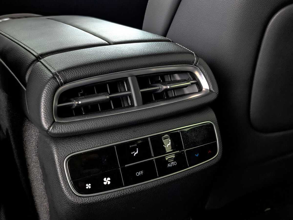 Б/У Генезис Г80 2021 года. Фото: #25