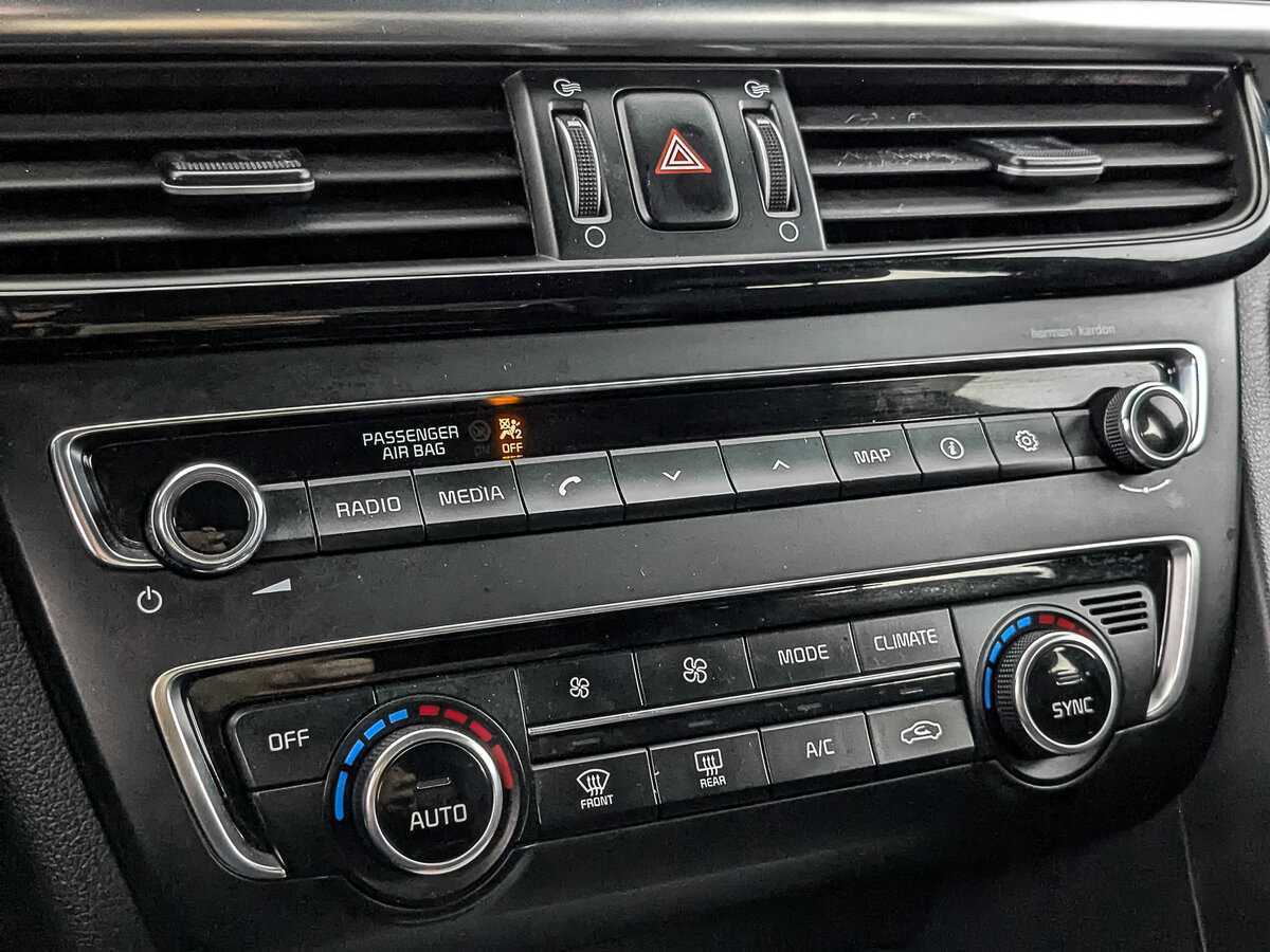 Б/У Киа Оптима 2018 года. Фото: #20