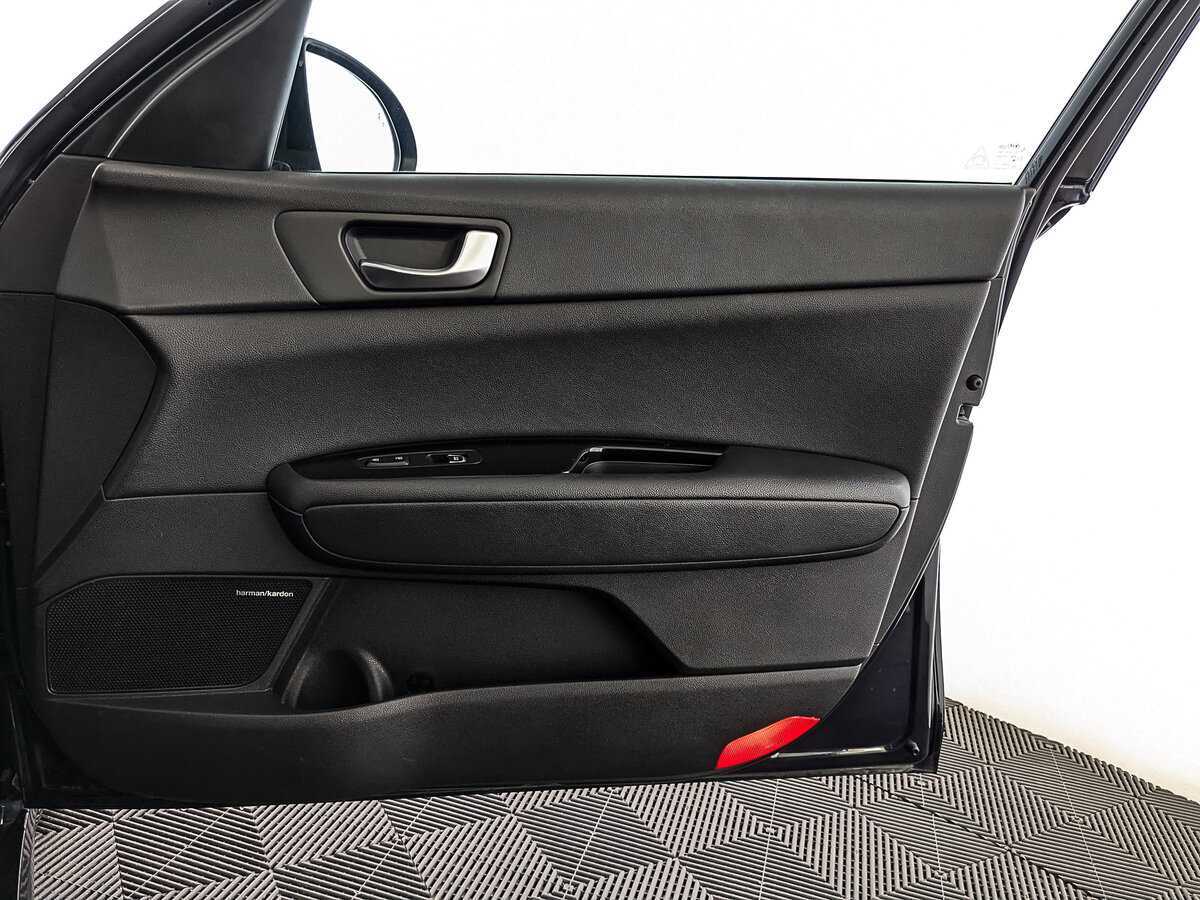 Б/У Киа Оптима 2018 года. Фото: #24